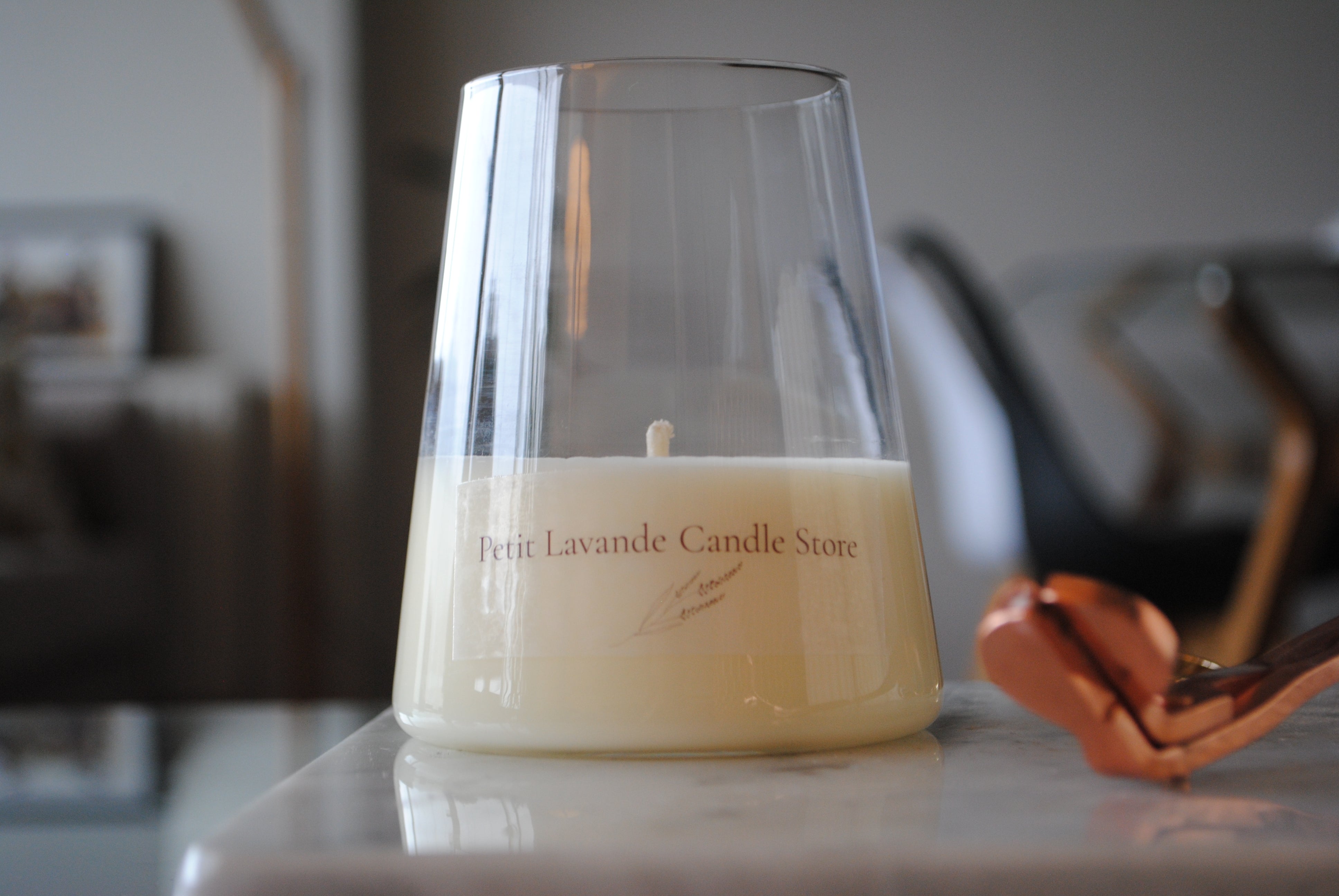 Delphine  - Higo Caramel